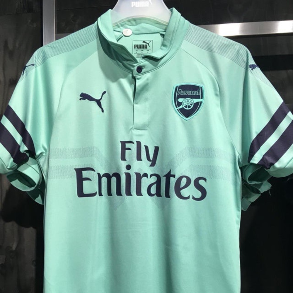 Authentic Aubameyang L Arsenal Third Kit 2018/19